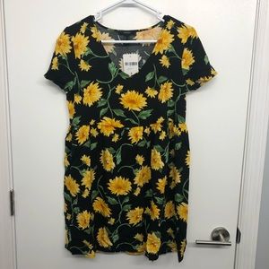 Forever 21 Sunflower Print Swing Dress
